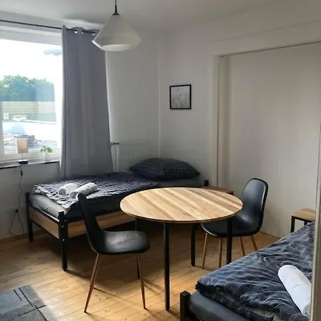 Monteurwohnung In *